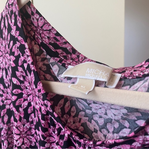 Michael Kors Purple Floral Cold Shoulder Top Size XL - Open Shoulder Design - Picture 7 of 8